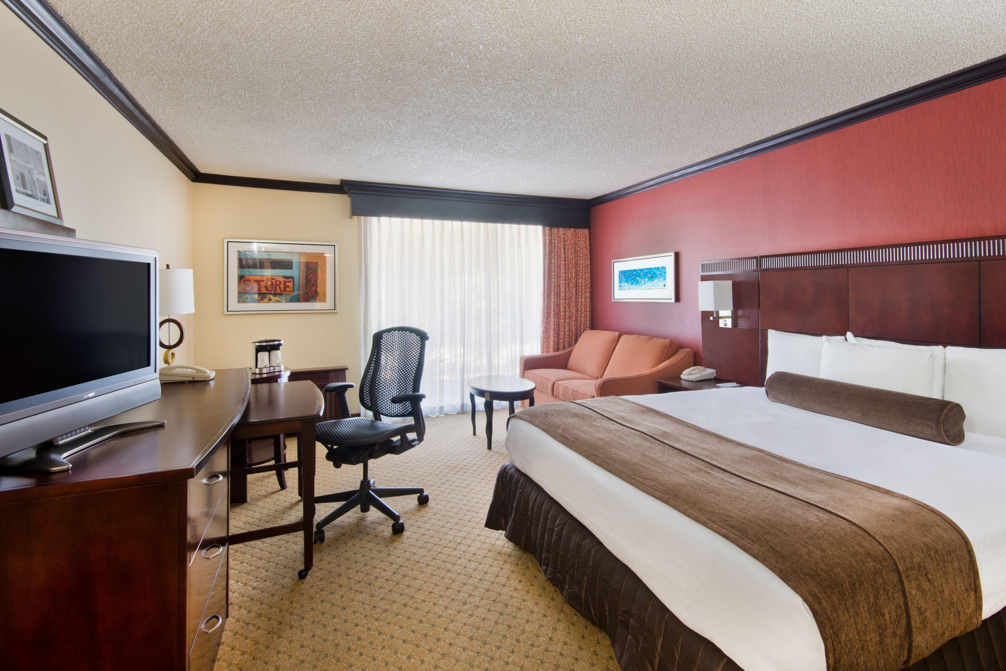 Albuquerque Crowne Plaza By Ihg Hotel Exterior photo