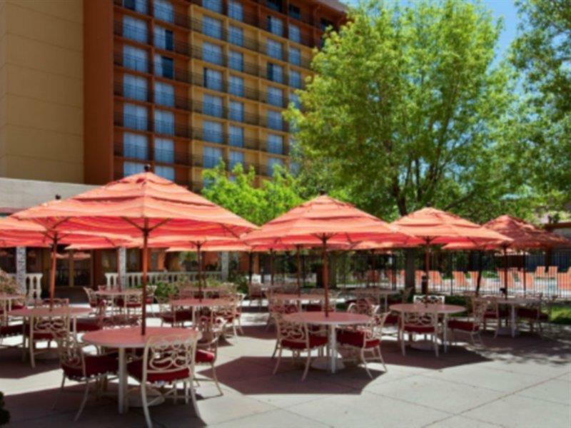 Albuquerque Crowne Plaza By Ihg Hotel Exterior photo